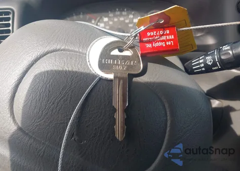 2001 Suzuki Grand Vitara Jlx/Jlx+/Limited z USA, uszkodzony, nr VIN JS3TD62V014157701